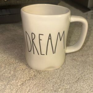 Rae dunn Dream mug NWT